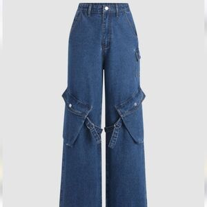 Cider NWTs High Waist Pocket Cargo Jeans